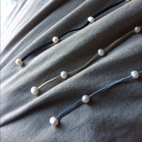 Leather Pearl Strand Statement Necklace - Picture 6 of 8